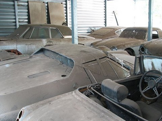 Illustration for article titled California Barn Find: 50 Vintage Cars, All Up For Sale!